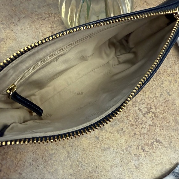 NWT Brahmin Daisy classy Navy Topsail purse - Picture 5 of 5